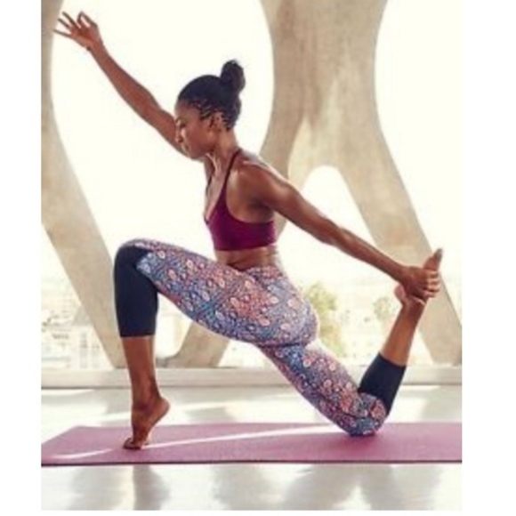 Athleta Chaturanga Tapestry Capri Leggings - Picture 4 of 6